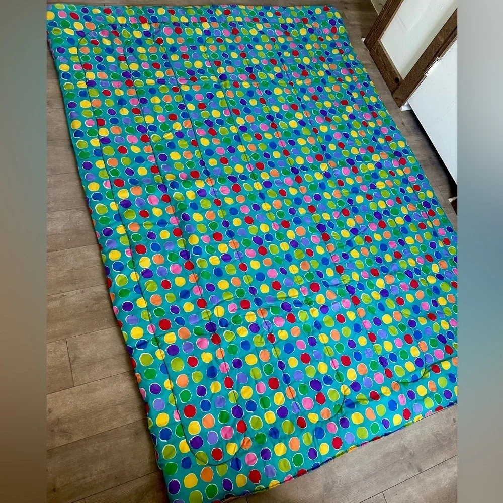 90s Retro Twin XL Double Sided Bedspread Comforter Made in USA by CHF Industries